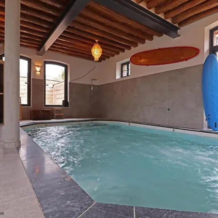 Maison Exceptionnelle Avec Piscine Interieure Et Sauna A - Fr-1-497-140 דירה *