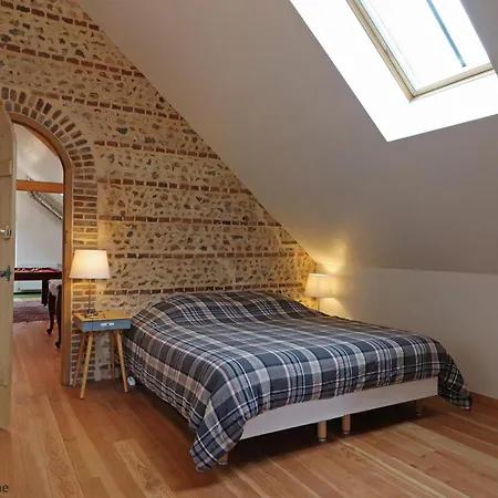 Maison Exceptionnelle Avec Piscine Interieure Et Sauna A - Fr-1-497-140 * Л'Эгль