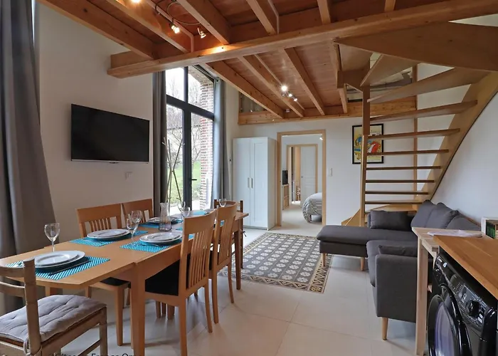 Maison Exceptionnelle Avec Piscine Interieure Et Sauna A - Fr-1-497-140 LʼAigle