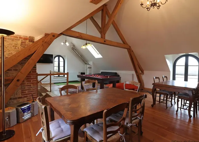 Appartement Domaine De Bien-être Et Sport Avec Piscine Chauffée à - Fr-1-497-140 *